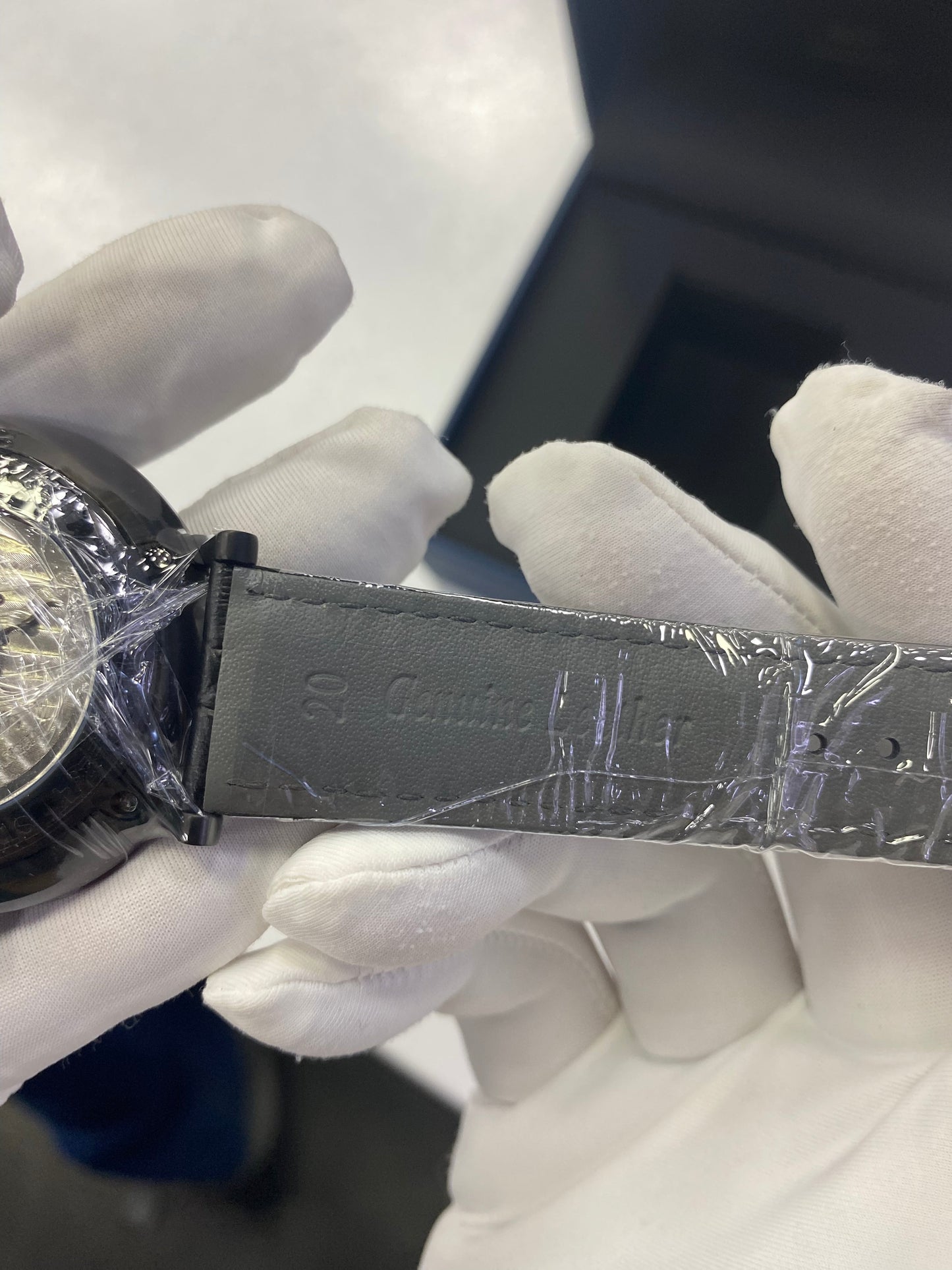 Qiongjing · guilloché dial