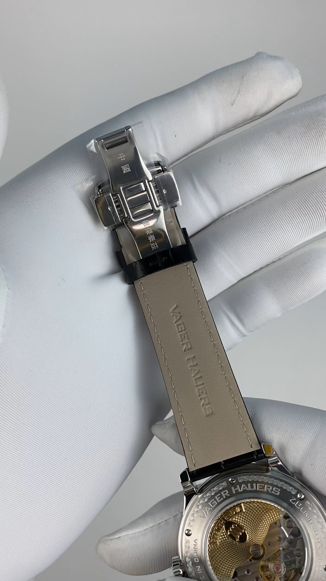 Yuan Heng Li Zhen · starry dial · transparent back · gold-color rotor