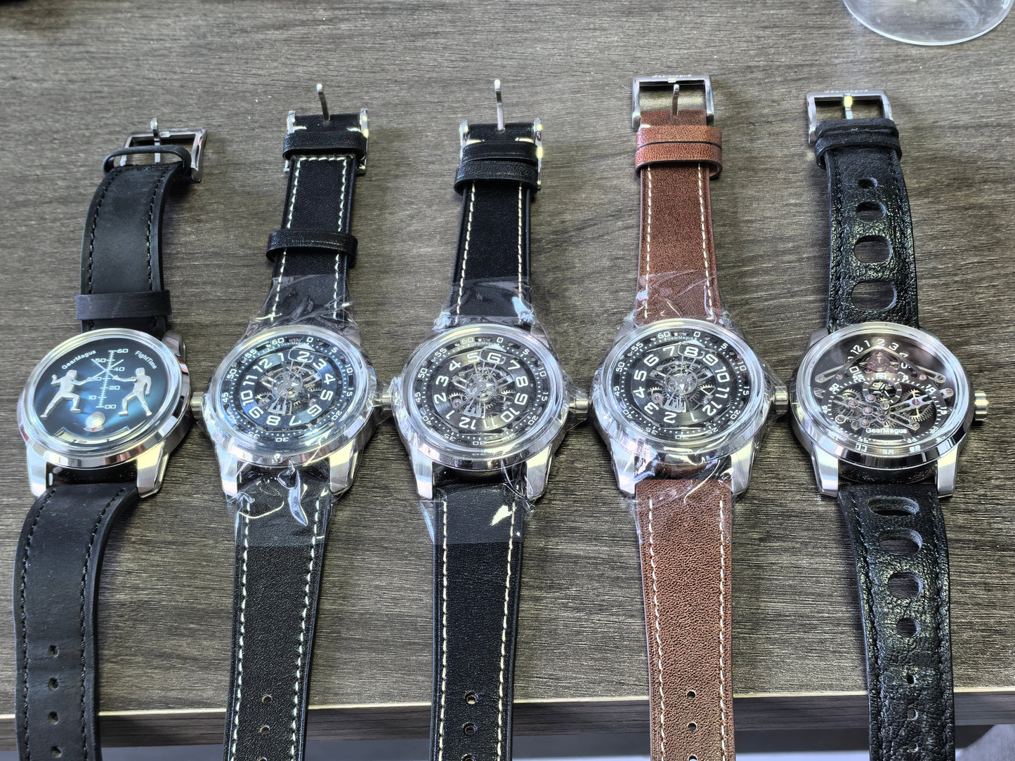 Jumping Hour Hand · Gen. II · grey dial