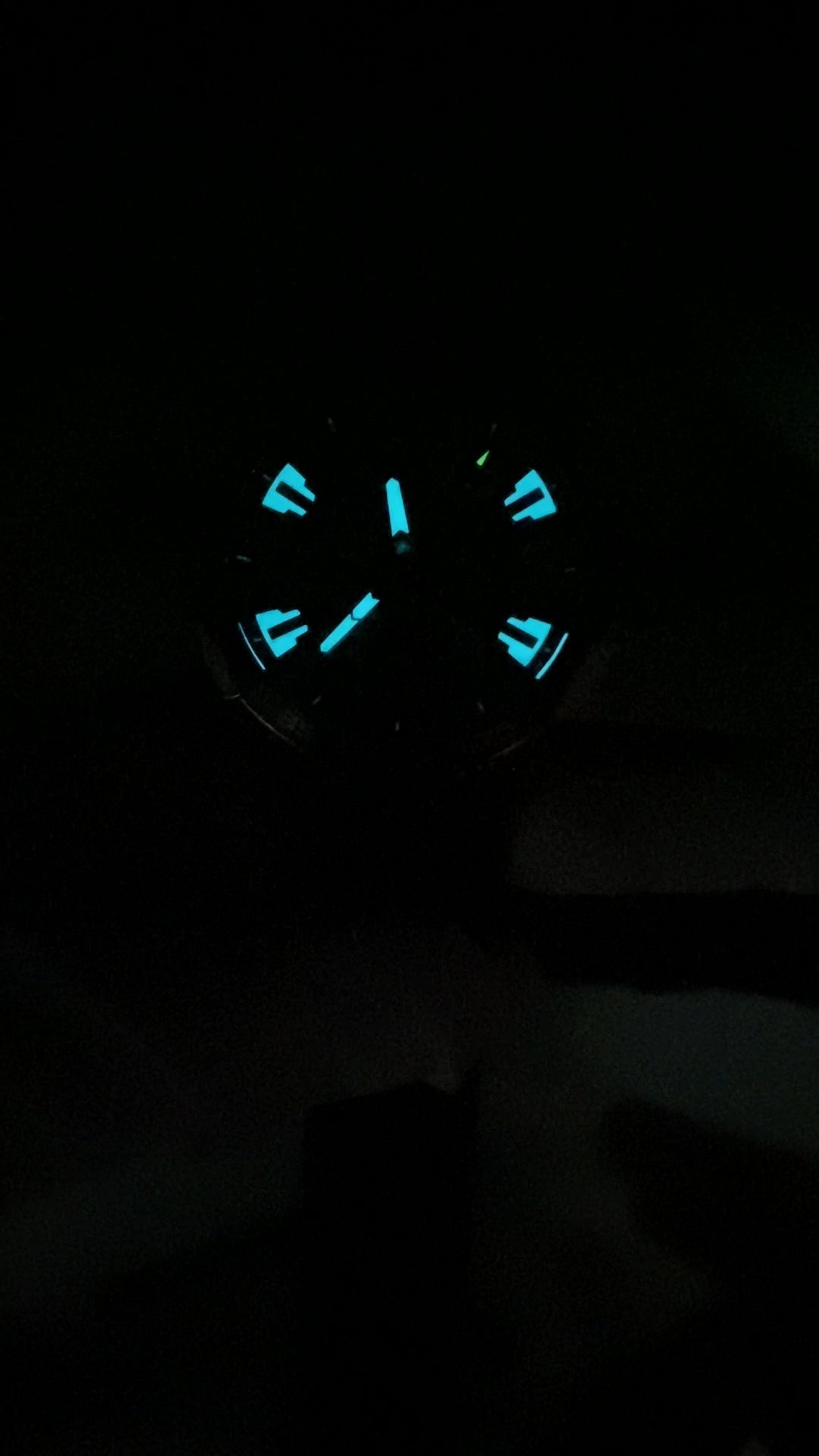 The Big V · Starry Black