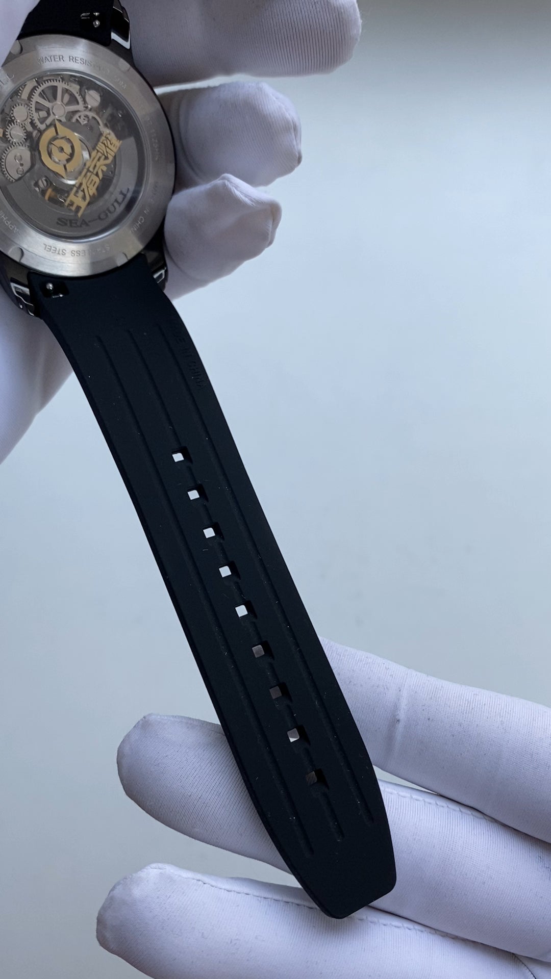 The Big V · Starry Black