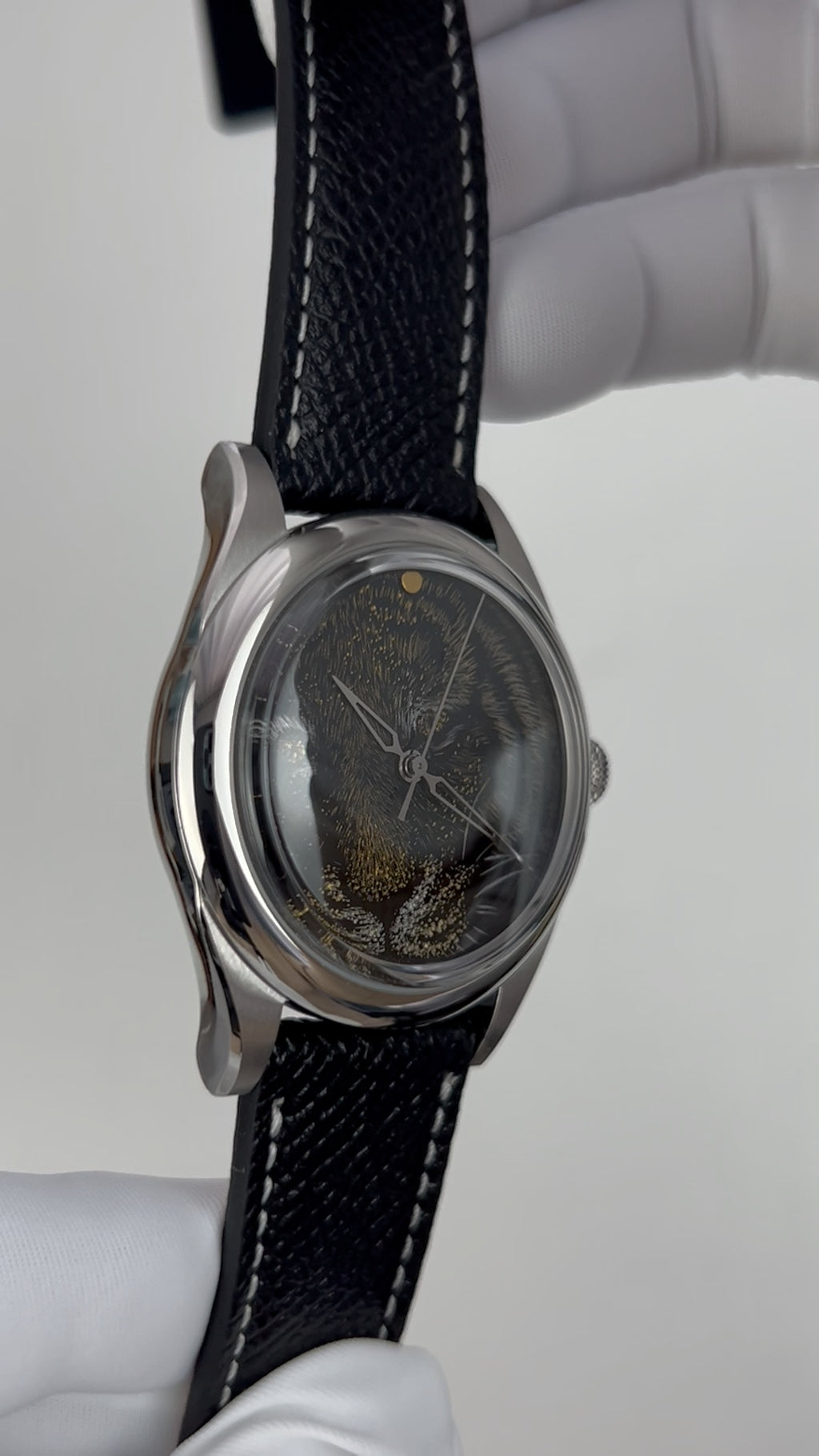 Tiger · Qiāng Jīn gold-inlay lacquer dial