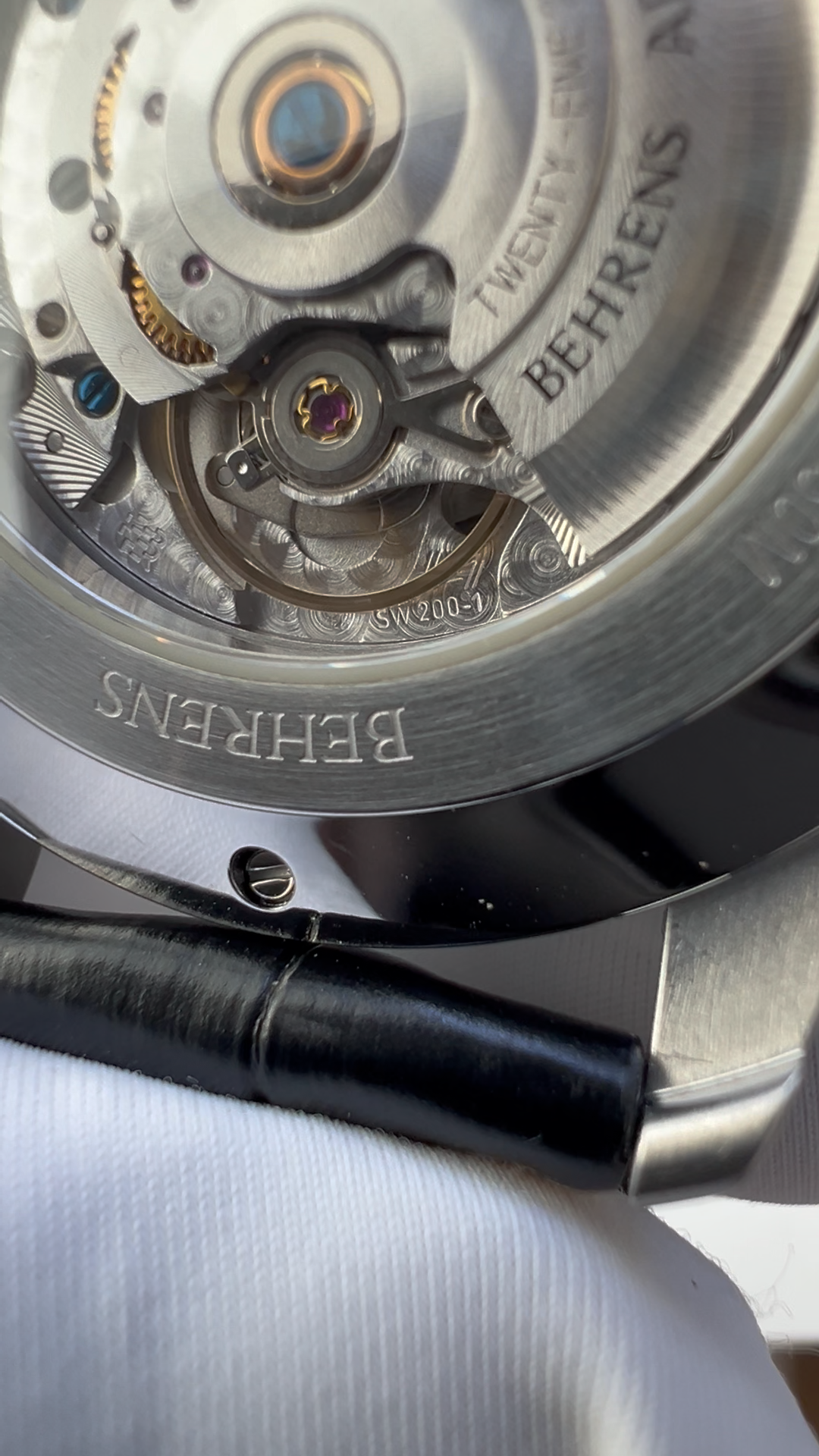 Apolar watch 1366 image 43