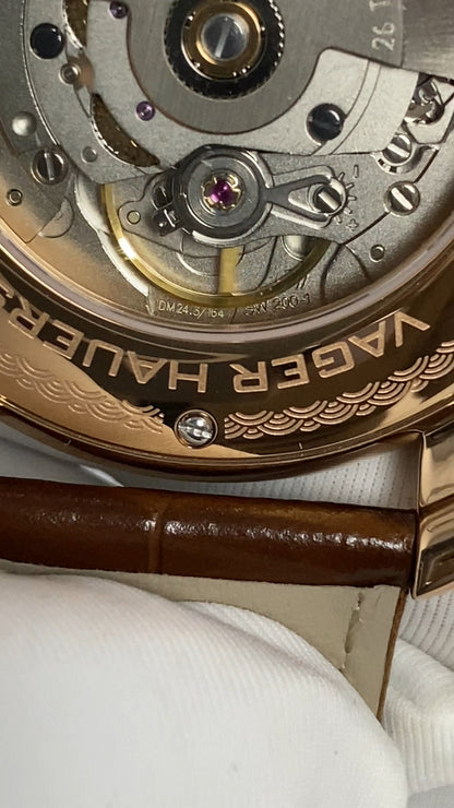 Guān Yīn · enamel (搪瓷) dial · no logo