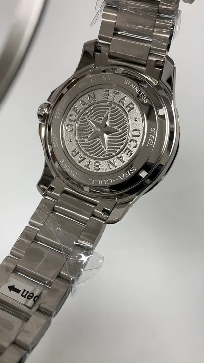 "Ocean Star" · 44 mm