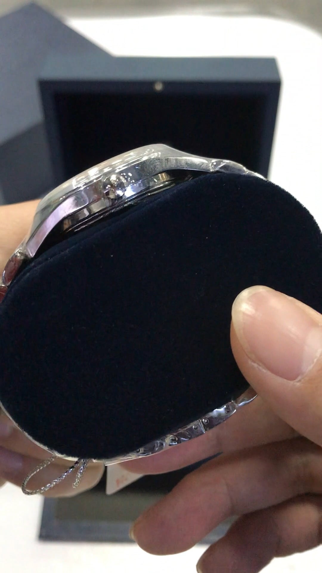 Dongfeng · Serve the People