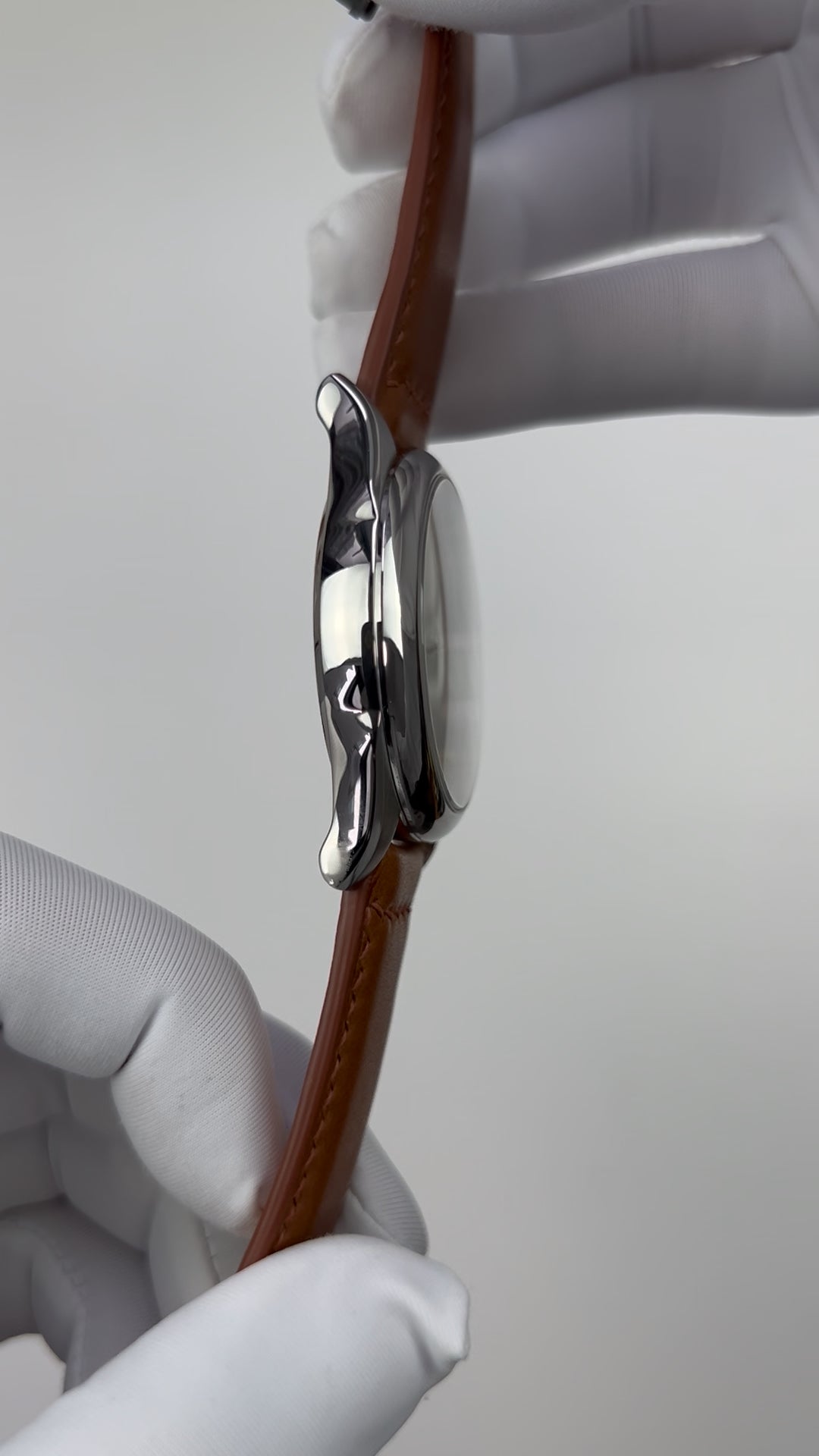 Lóóng Xíng Dá Dá · Qiāng Jīn gold-inlay lacquer dial · SW200