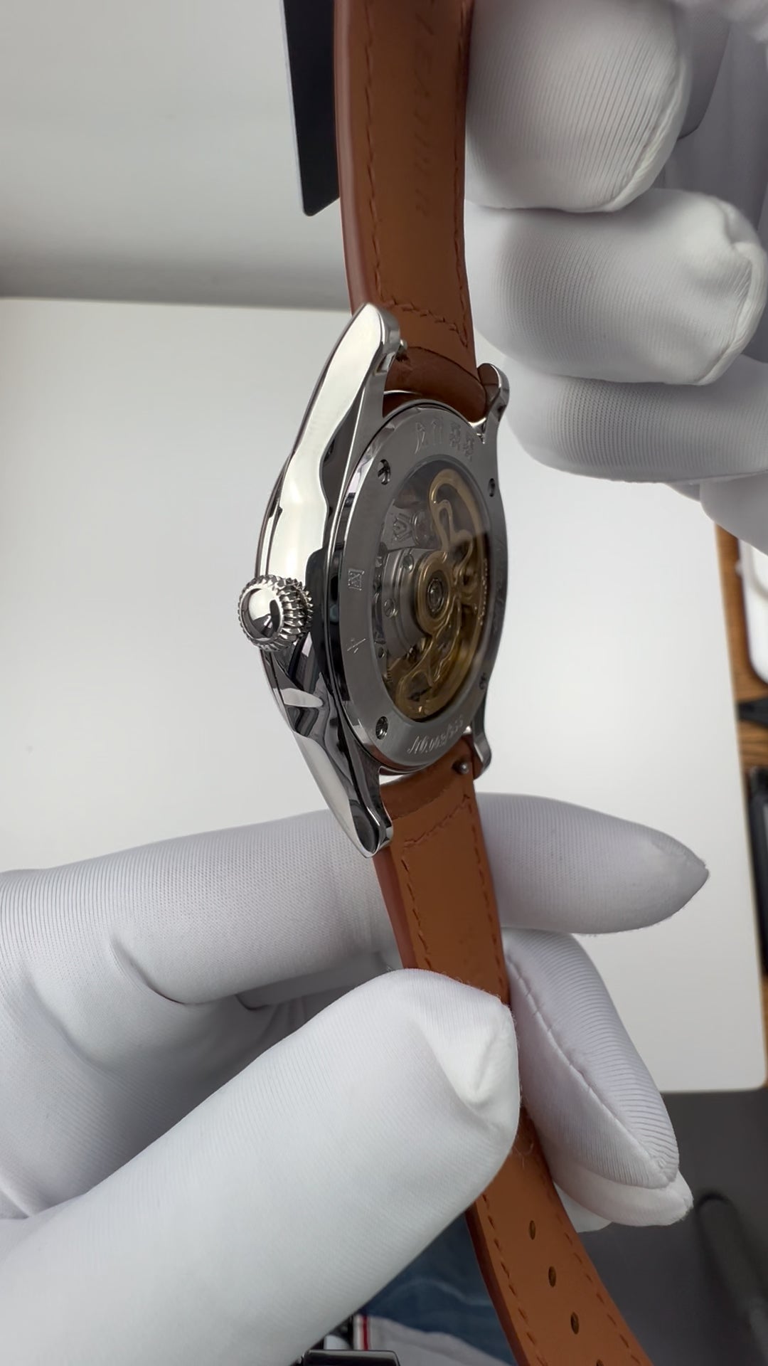 Lóóng Xíng Dá Dá · Qiāng Jīn gold-inlay lacquer dial · SW200