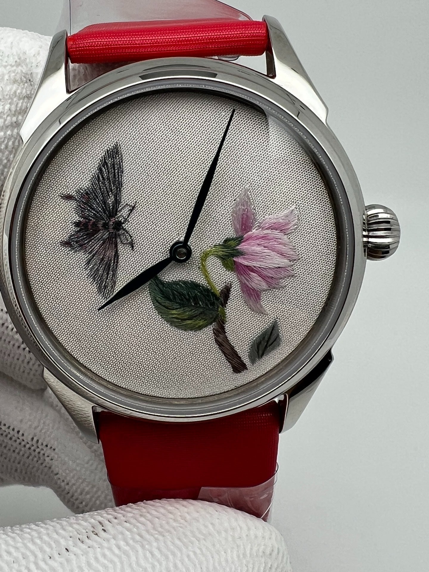 Beijing Watch Su Embroidery