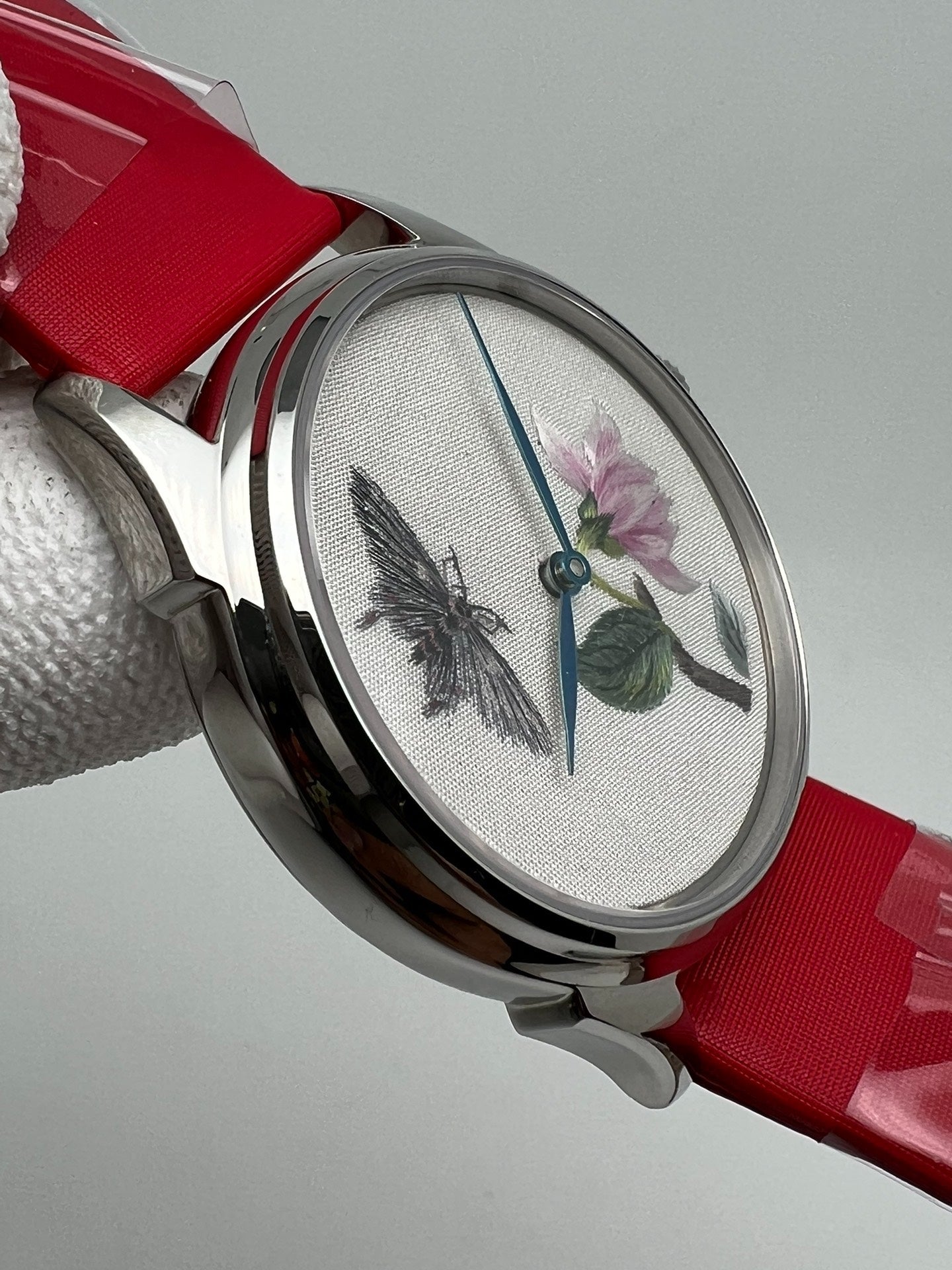 Beijing Watch Su Embroidery