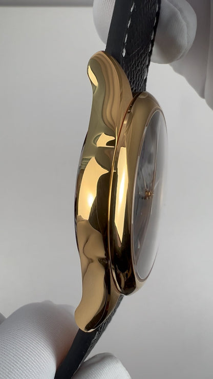 Jinli Fishes · lacquer dial with mother-of-pearl inlay · SW200