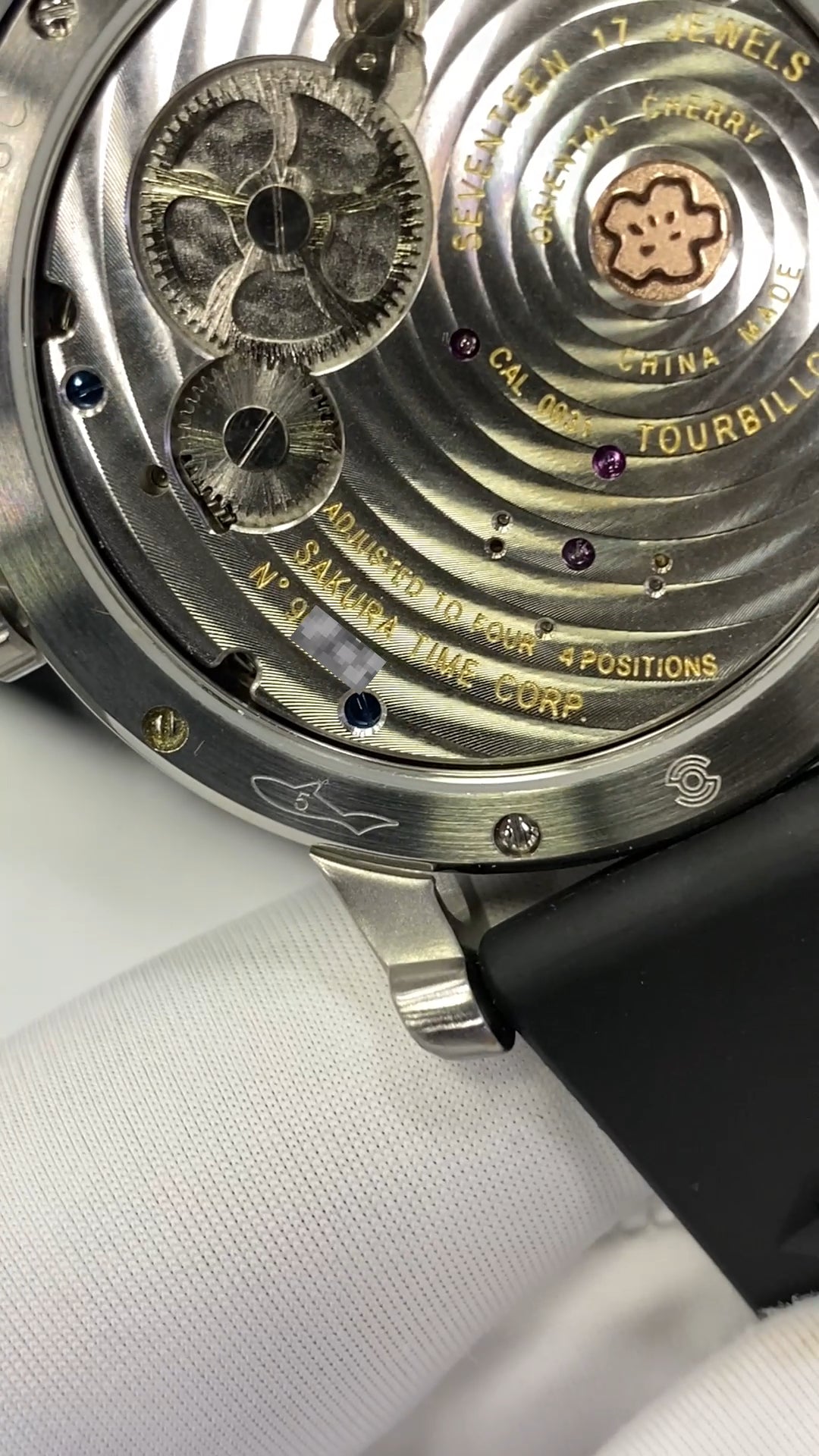 Mark Chen 03 · hollow gear