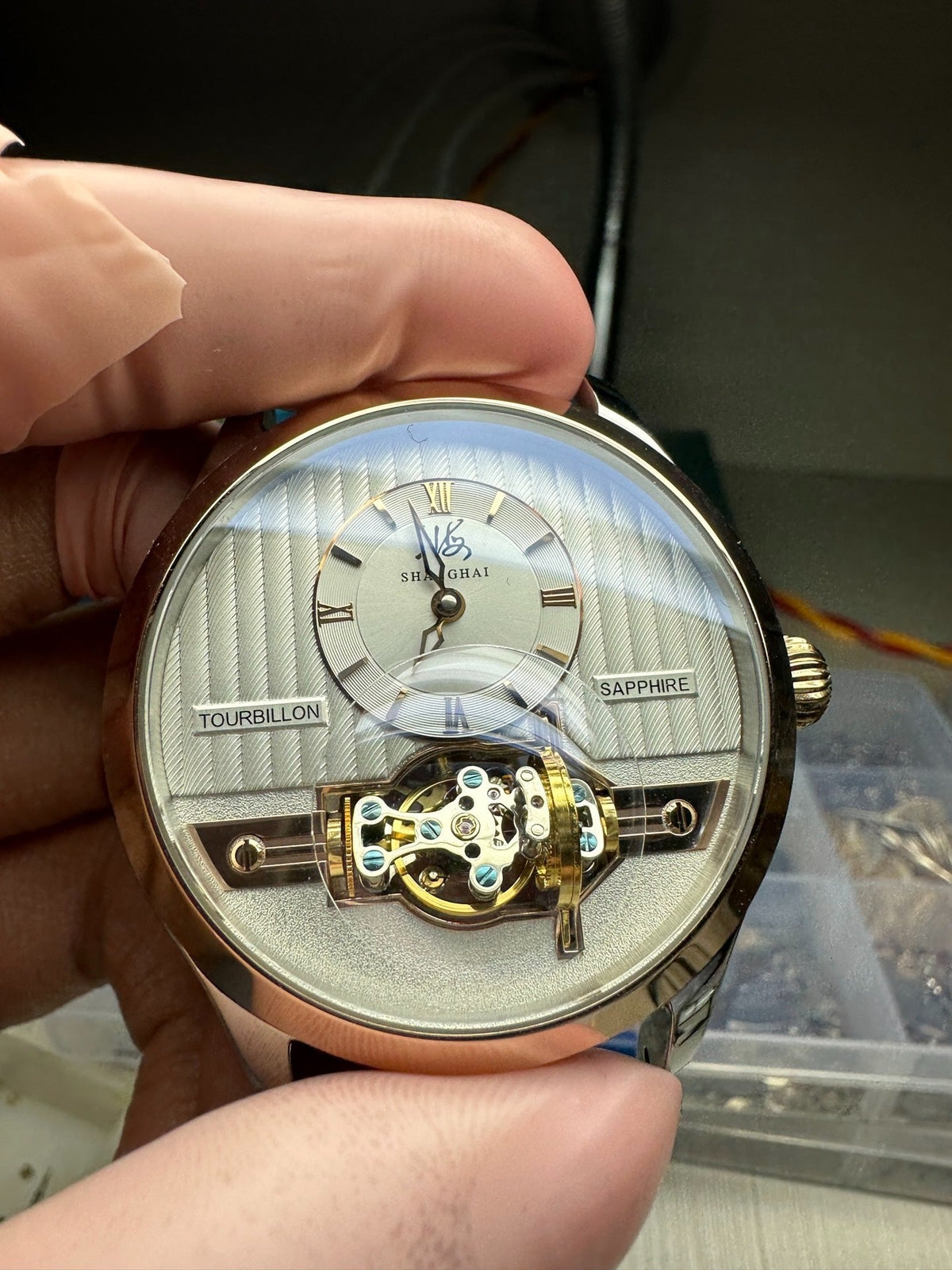 Globe Tourbillon · single axis