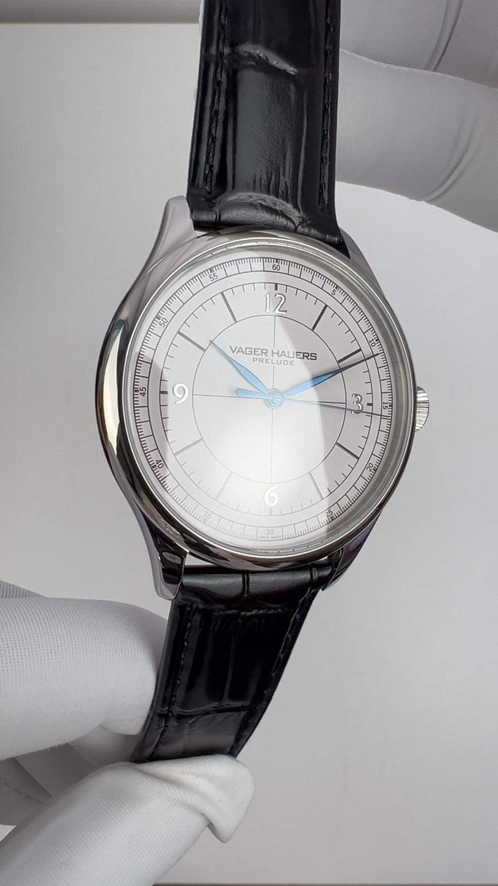 Prelude · ST1812 · applied hour numerals