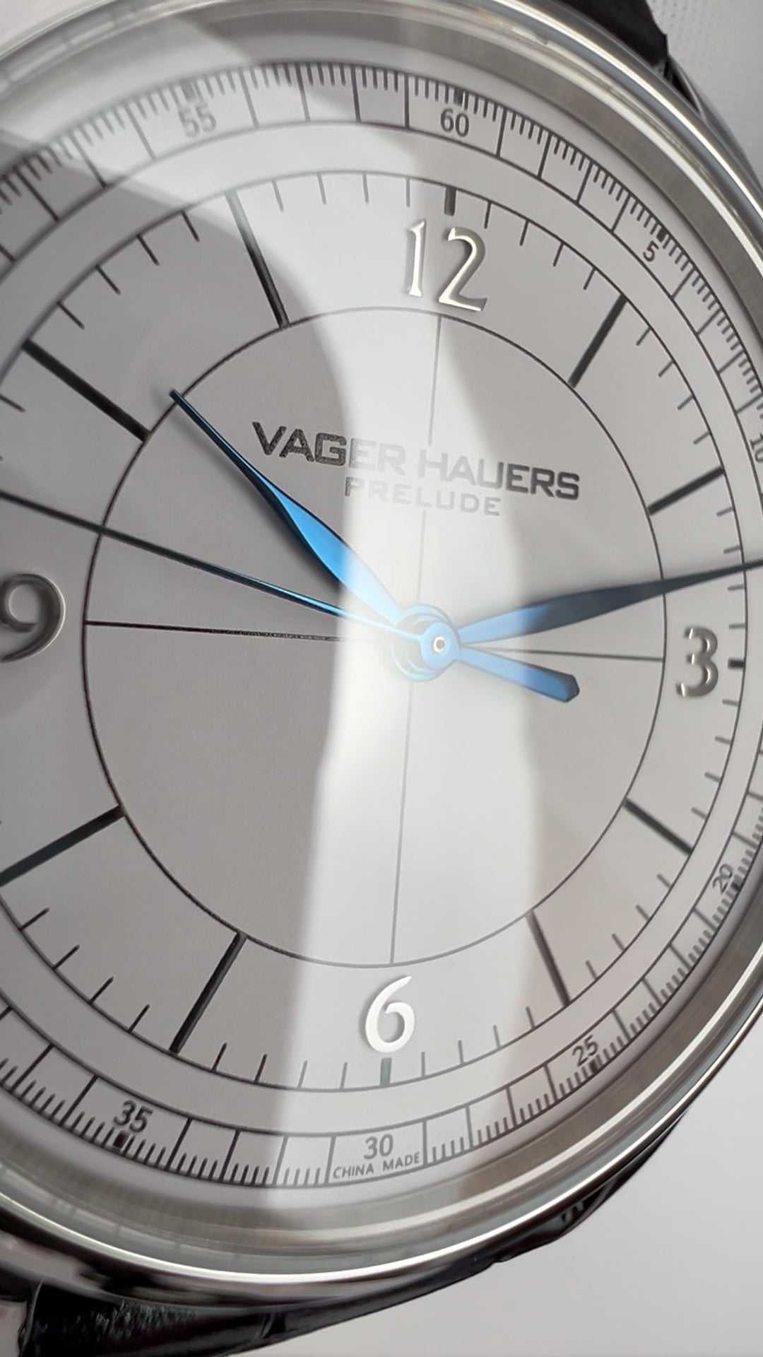 Prelude · ST1812 · applied hour numerals