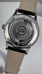 Prelude · ST1812 · applied hour numerals