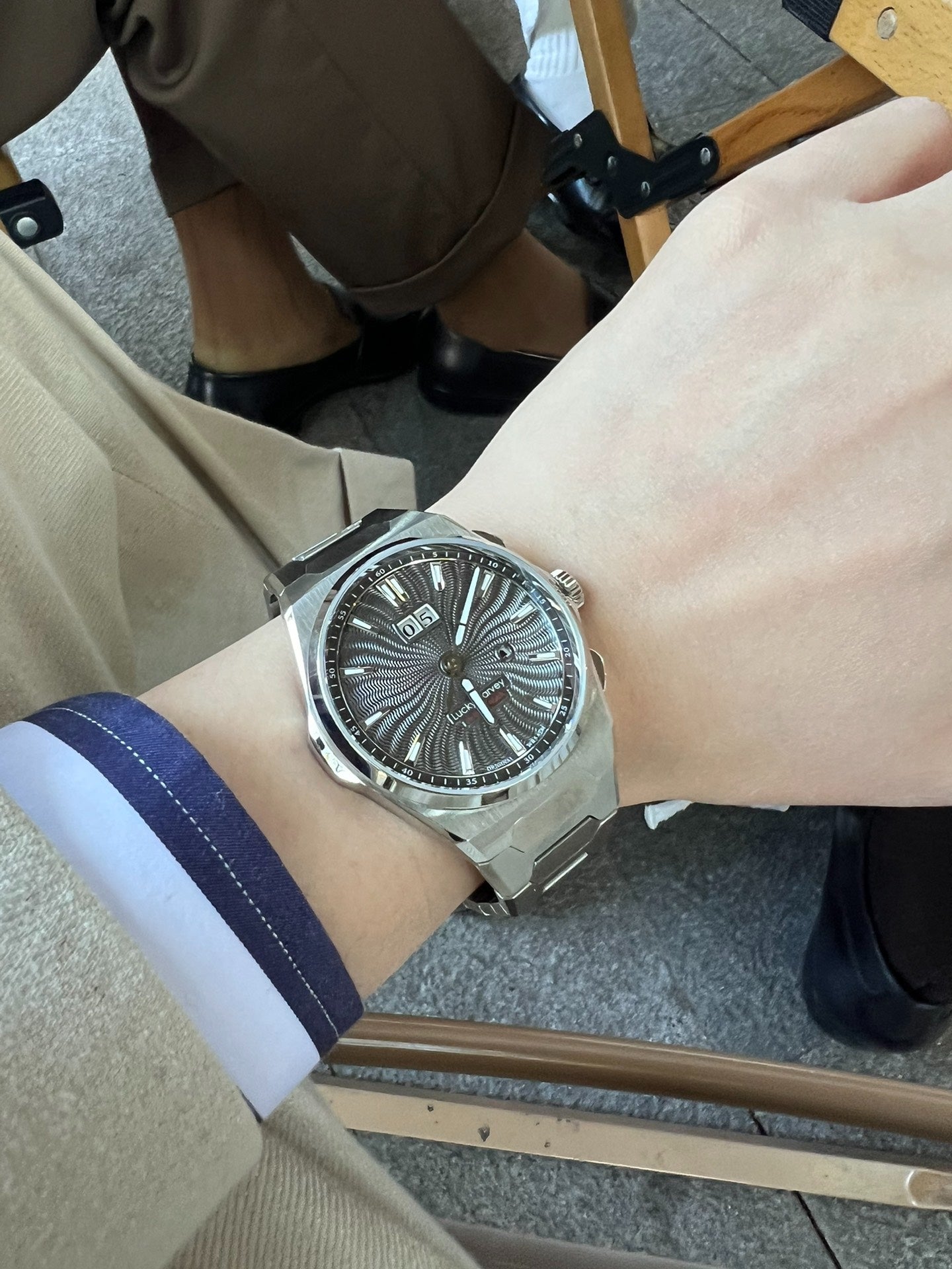 [Pre-owned] Striking Watch