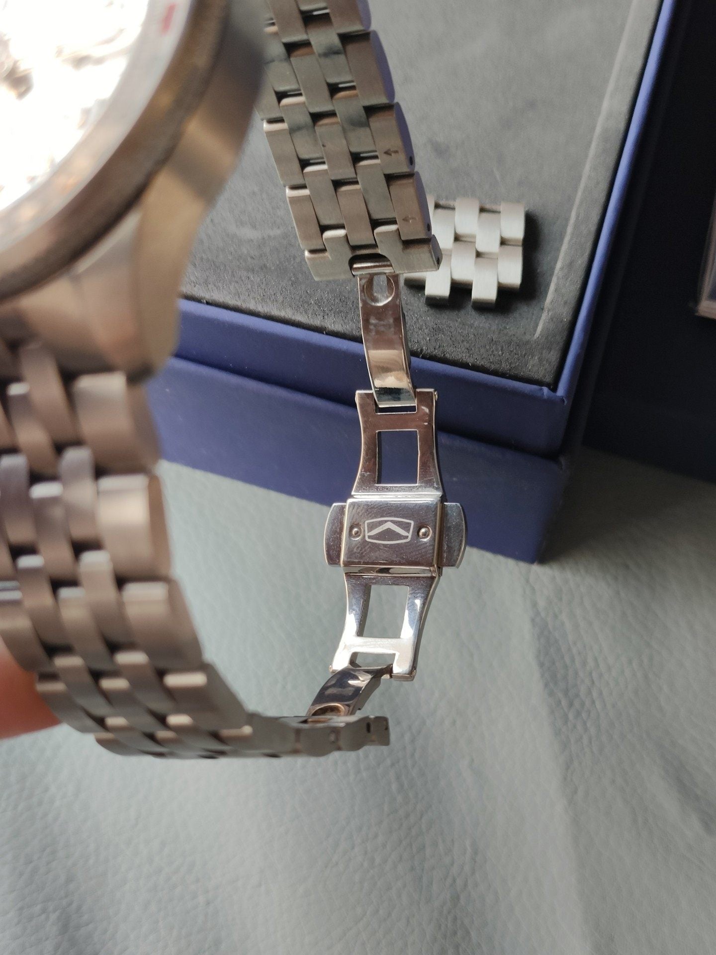 Sea-Gull 1073 · titanium case