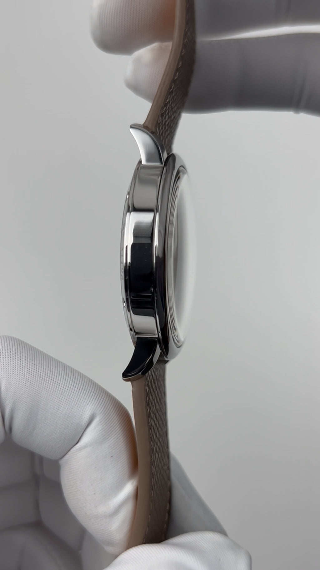 Mark Chen 02N · mother-of-pearl dial