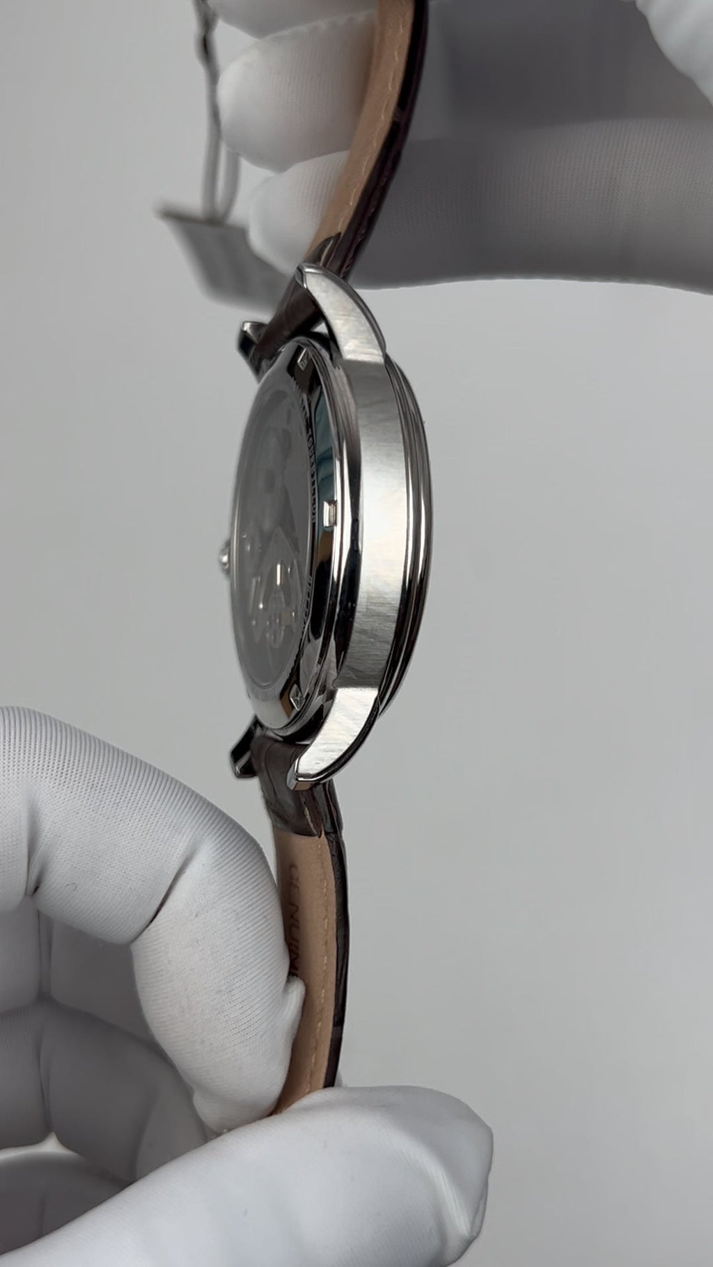Lóóng · Tourbillon · Enamel
