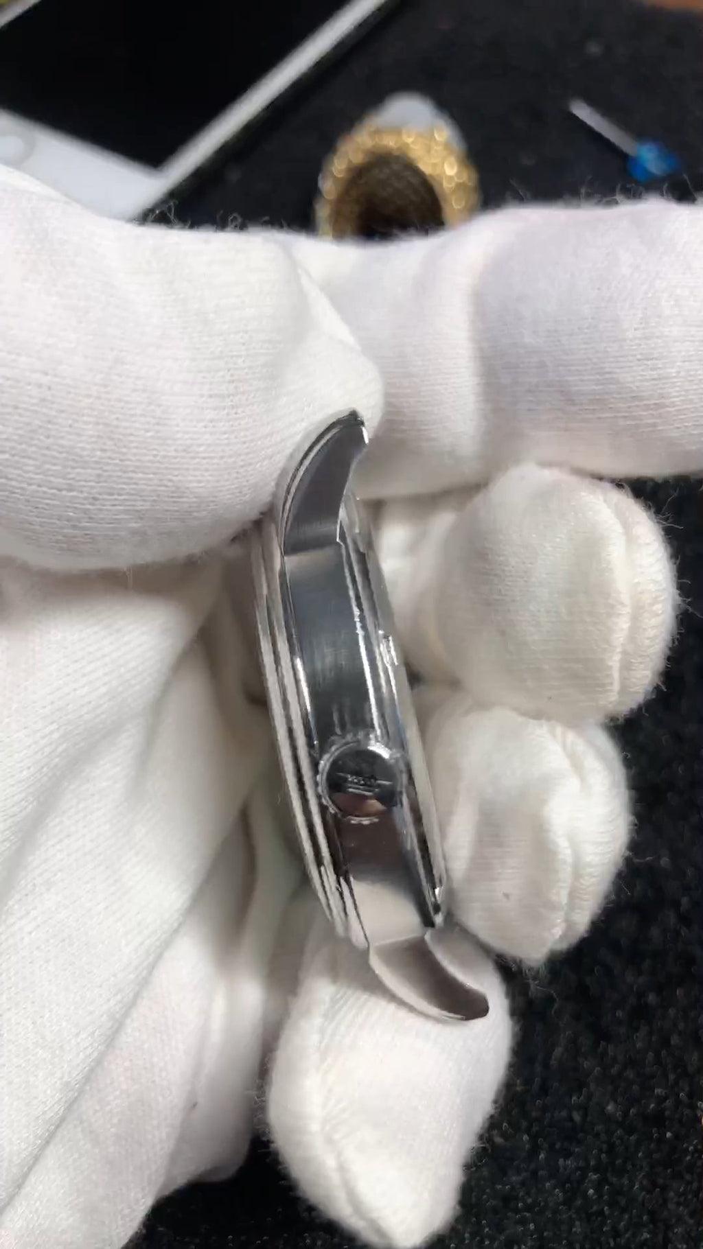 Lóóng · Enamel