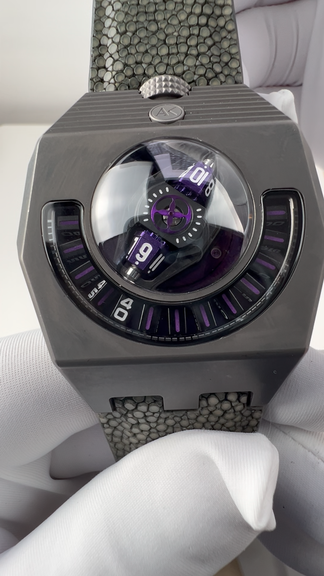 Manta-X · Violet Purple