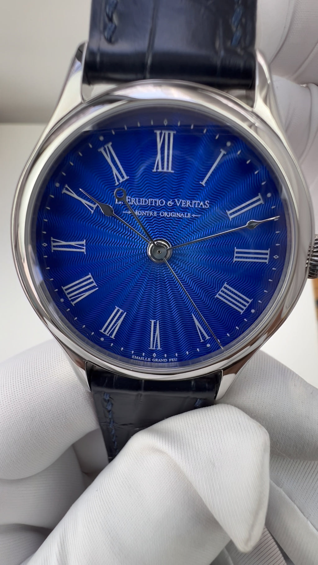 2124/11A · Grand Feu Enamel