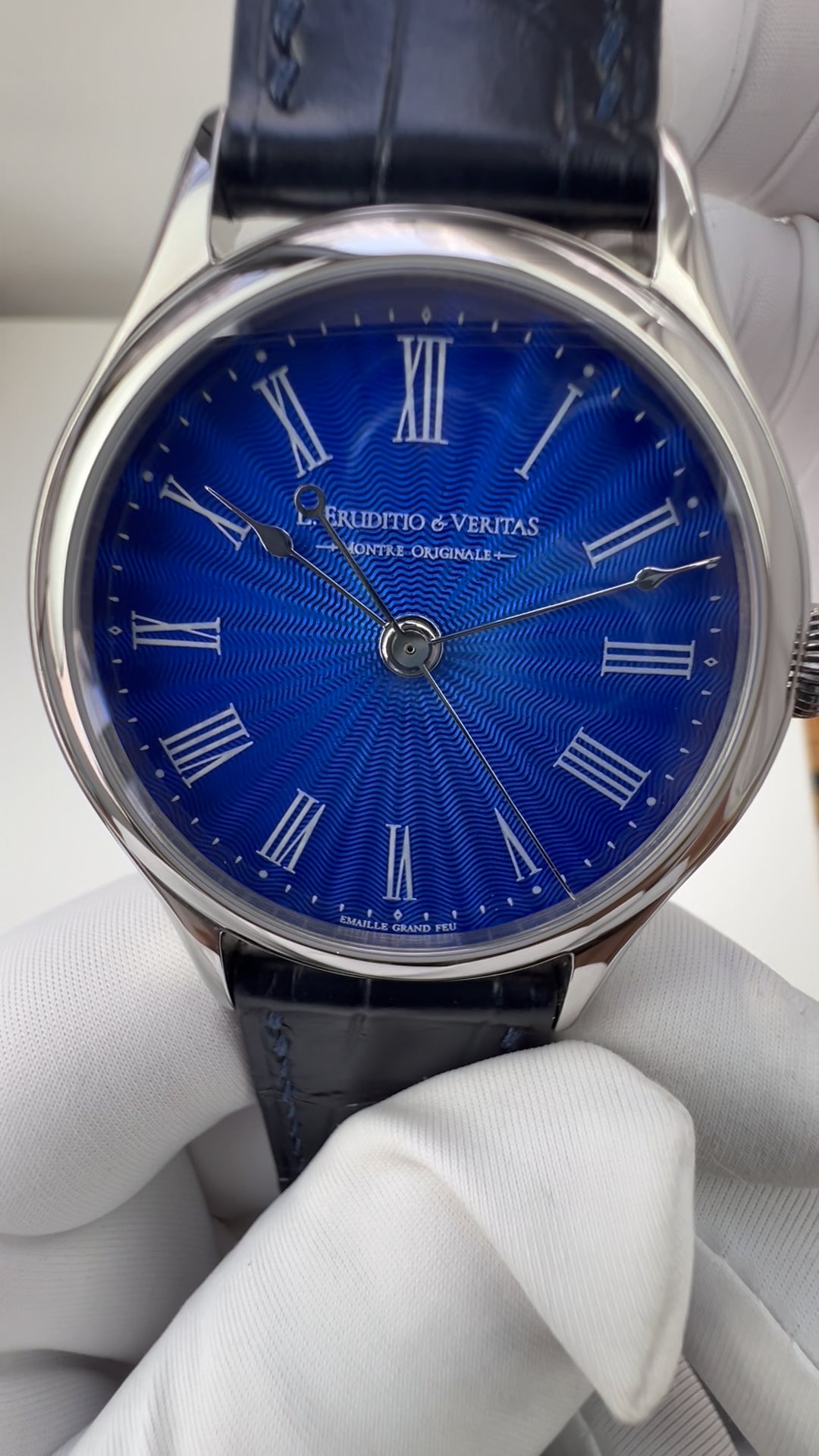 2124/11A · Grand Feu Enamel