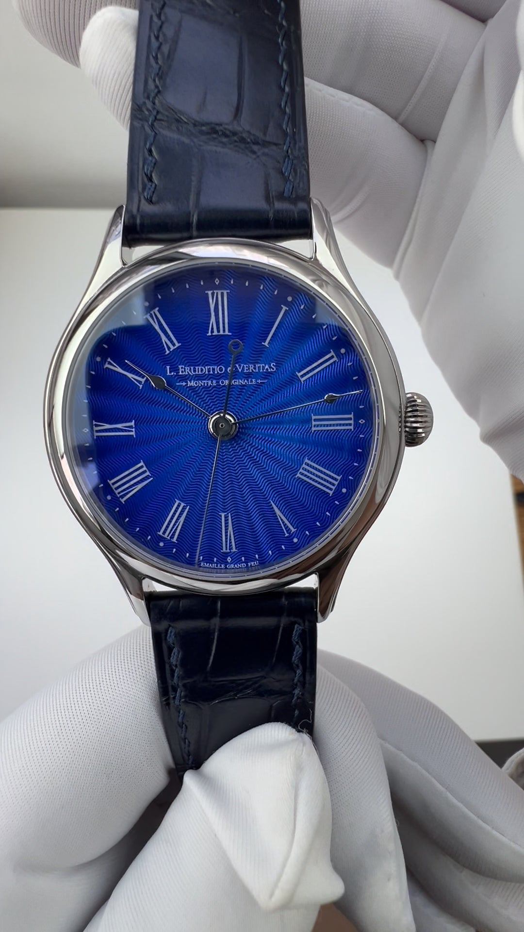 2124/11A · Grand Feu Enamel