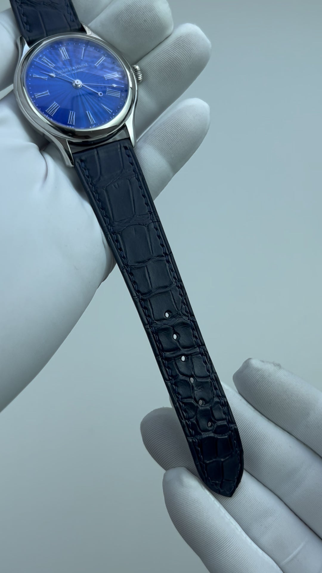 2124/11A · Grand Feu Enamel