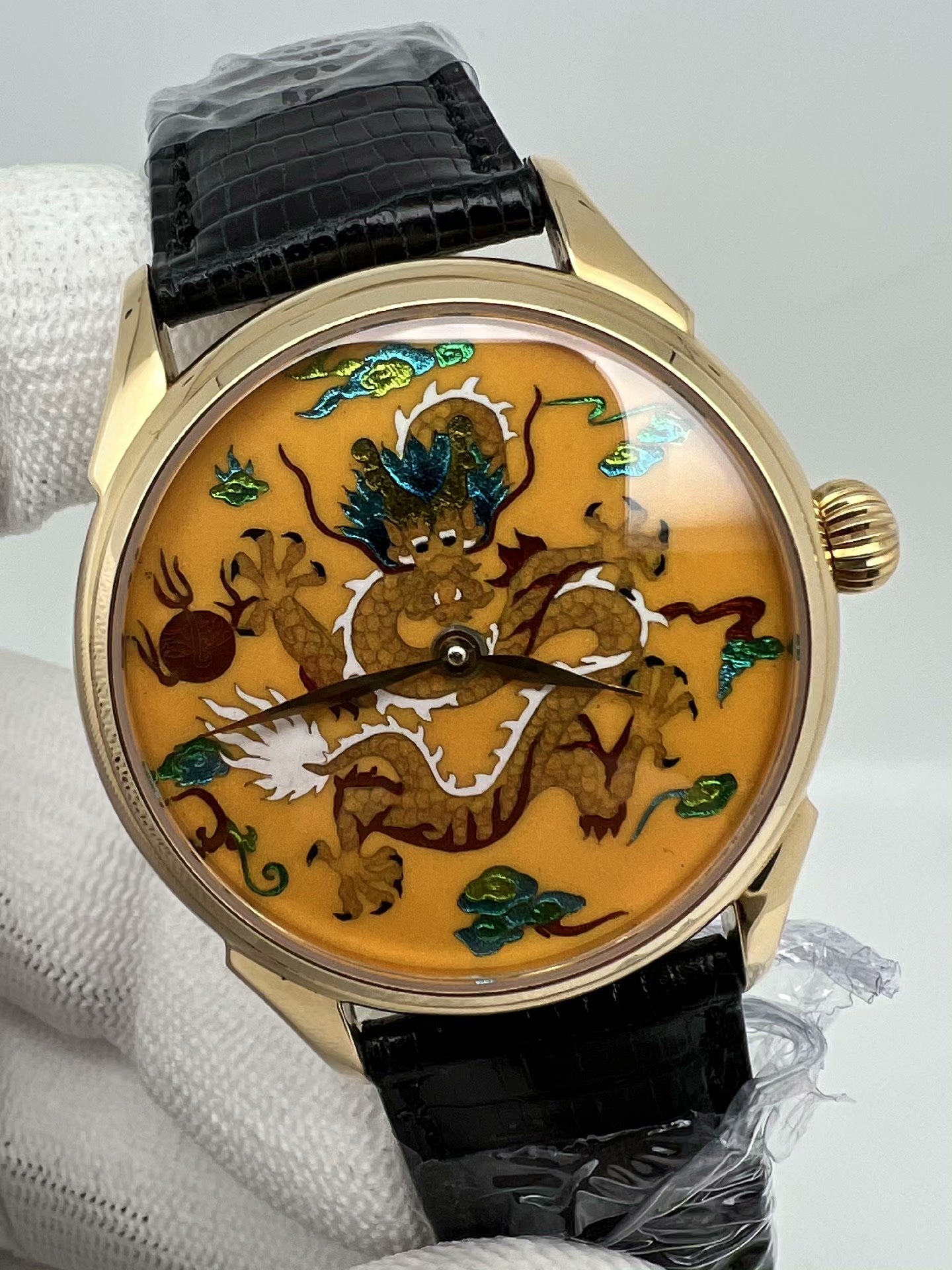 [Pre-owned] Beijing Watch Loong Enamel Dial 18K Gold Case and Buckle