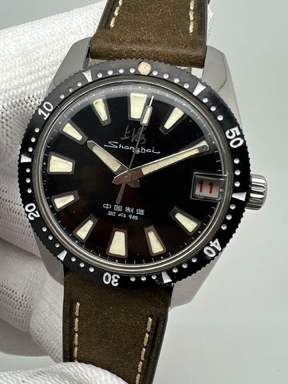 [Pre-owned] Shanghai Watch Made in 1971 for Military Use 37 mm Diameter Automatic