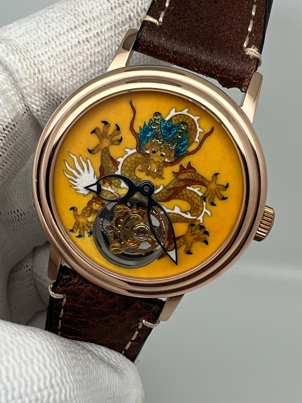 [Pre-owned] Beijing Tourbillon Watch Yellow Lóóng Cloisonne Enamel 41 MM