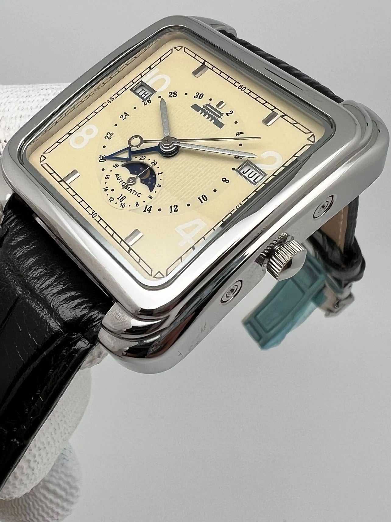 [Pre-owned] Beijing Watch Square Case 37x42 MM