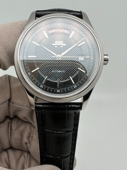 [Pre-owned] Beijing Watch Date and Day of the Week 42 MM
