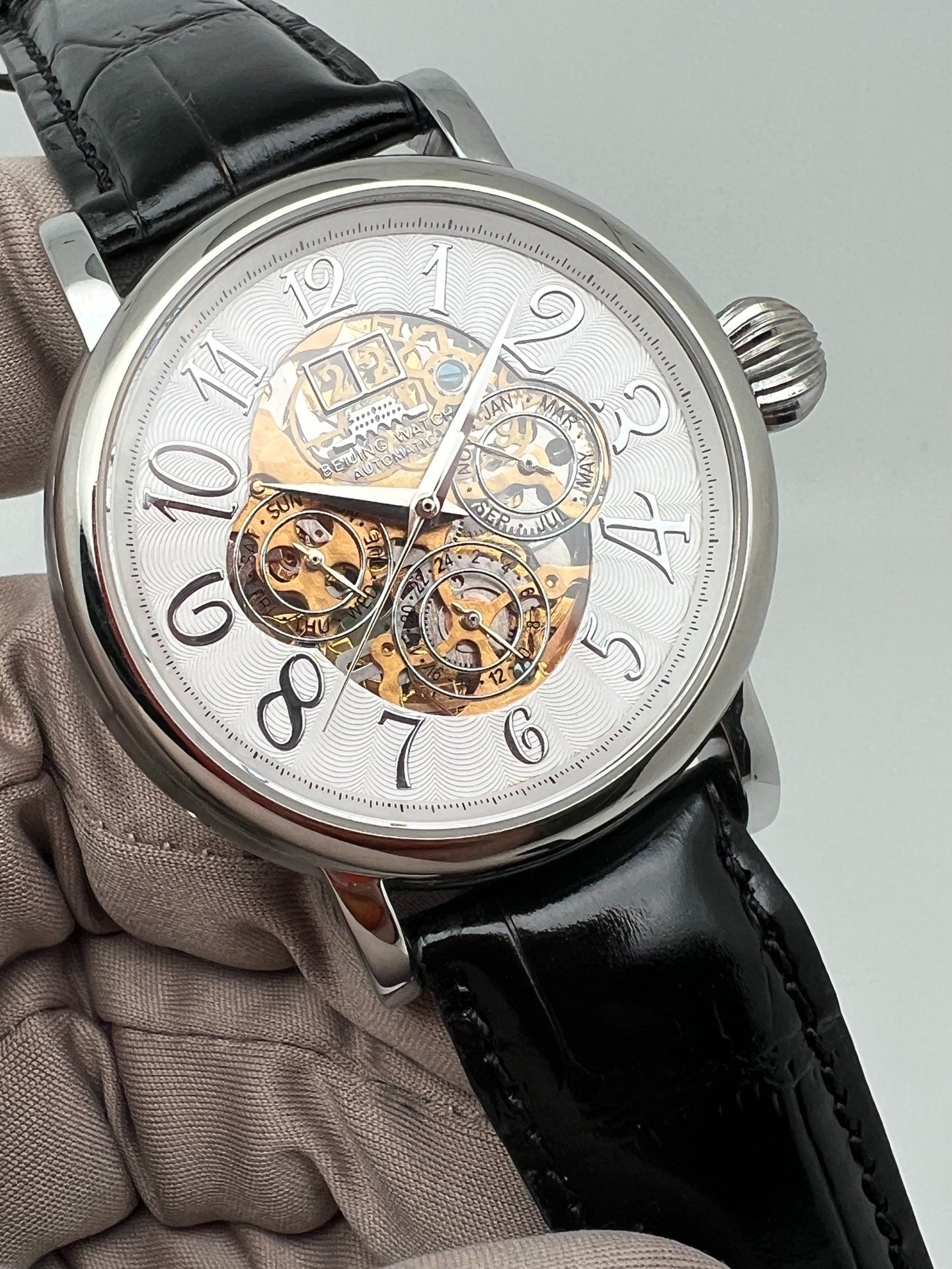 [Pre-owned] Beijing Watch Skeleton Grand Date Day of the Week Month 24-Hour 42.5 MM