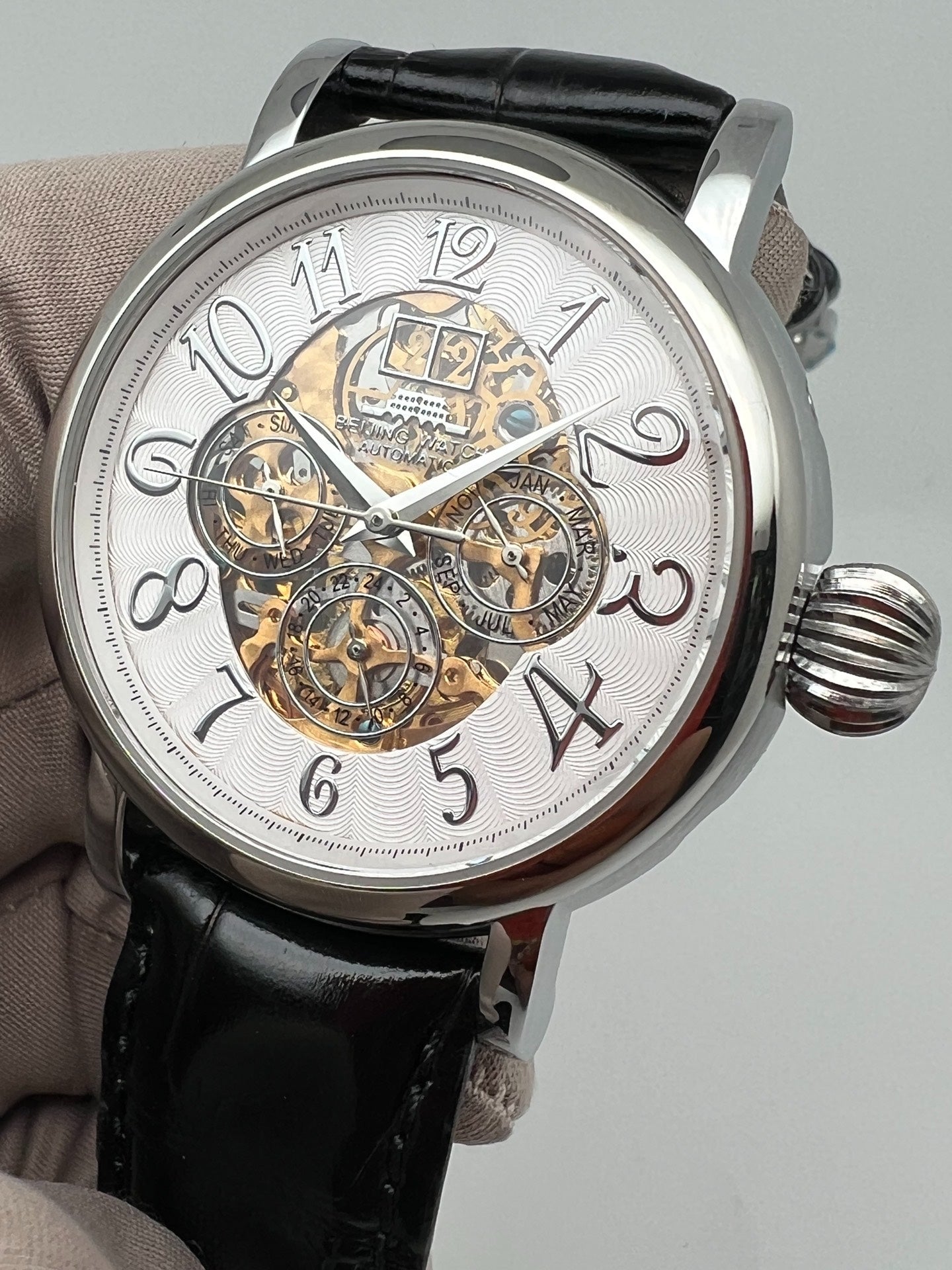 [Pre-owned] Beijing Watch Skeleton Grand Date Day of the Week Month 24-Hour 42.5 MM