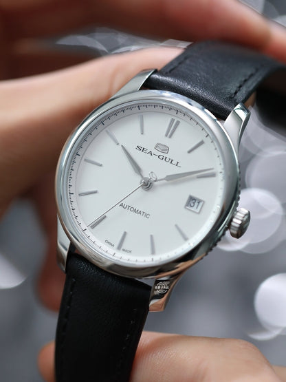 Designer · 904L steel