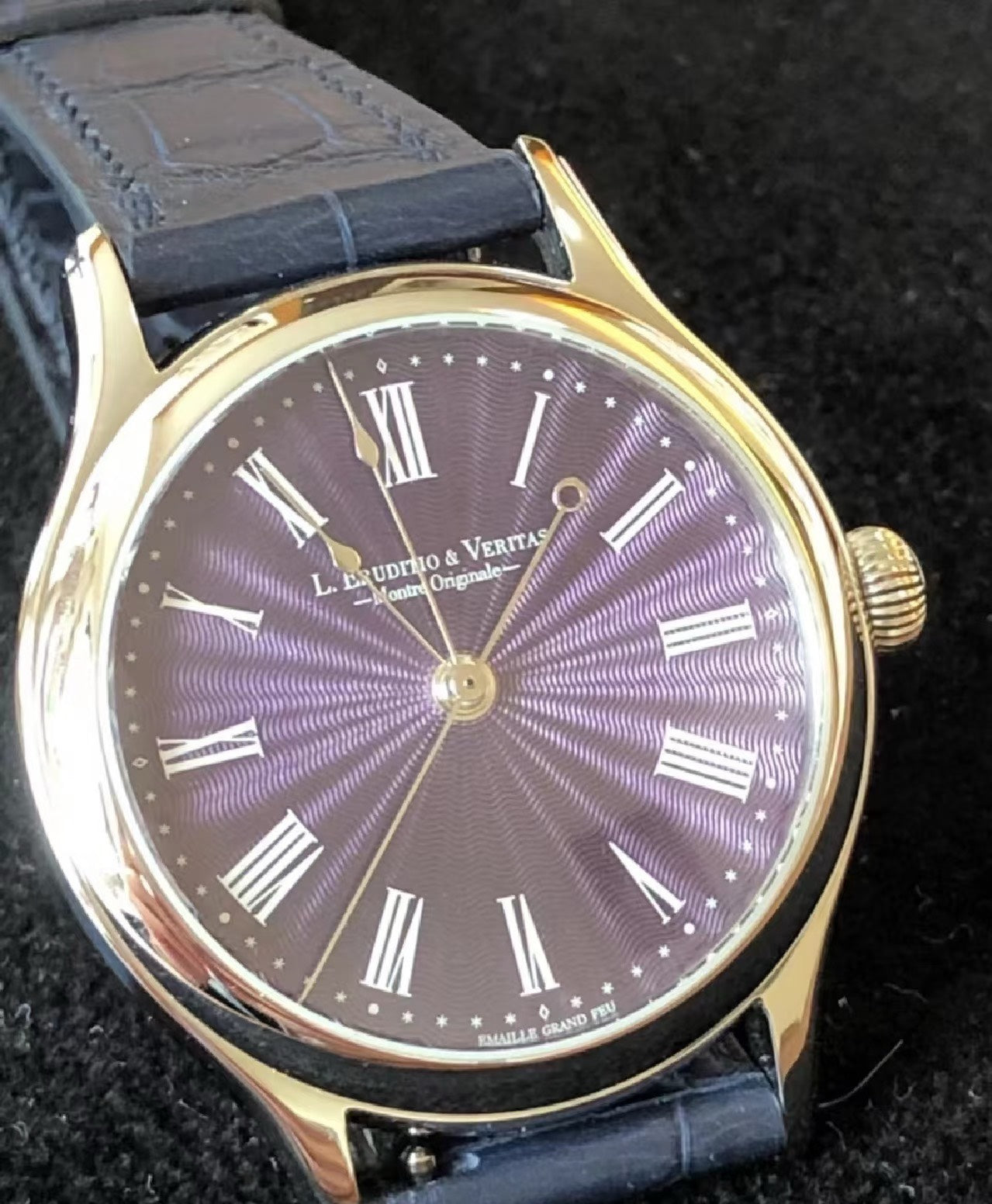 [Pre-owned] 2124/11A · Grand Feu Enamel
