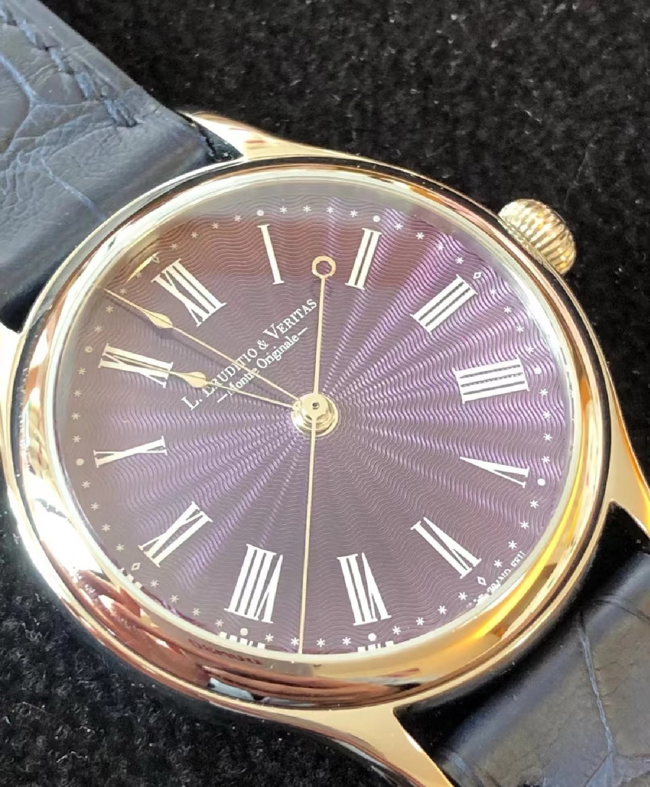 [Pre-owned] 2124/11A · Grand Feu Enamel