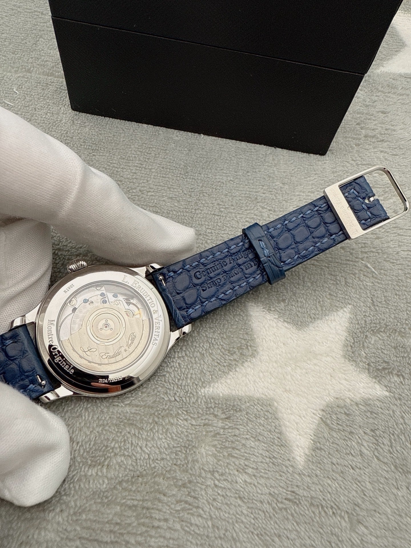 [Pre-owned] 2124/11A · Grand Feu Enamel