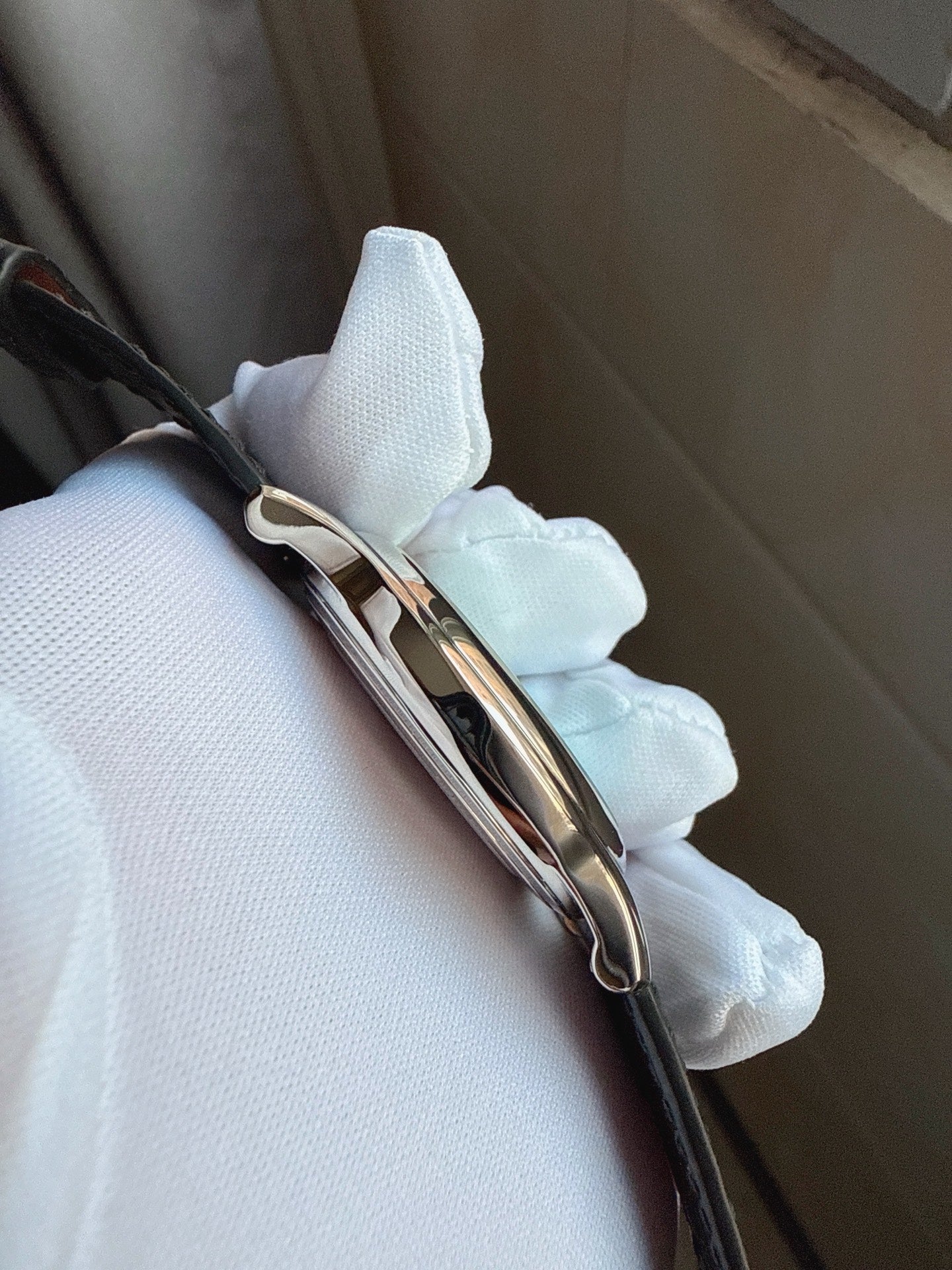 [Pre-owned] 2124/11A · Grand Feu Enamel