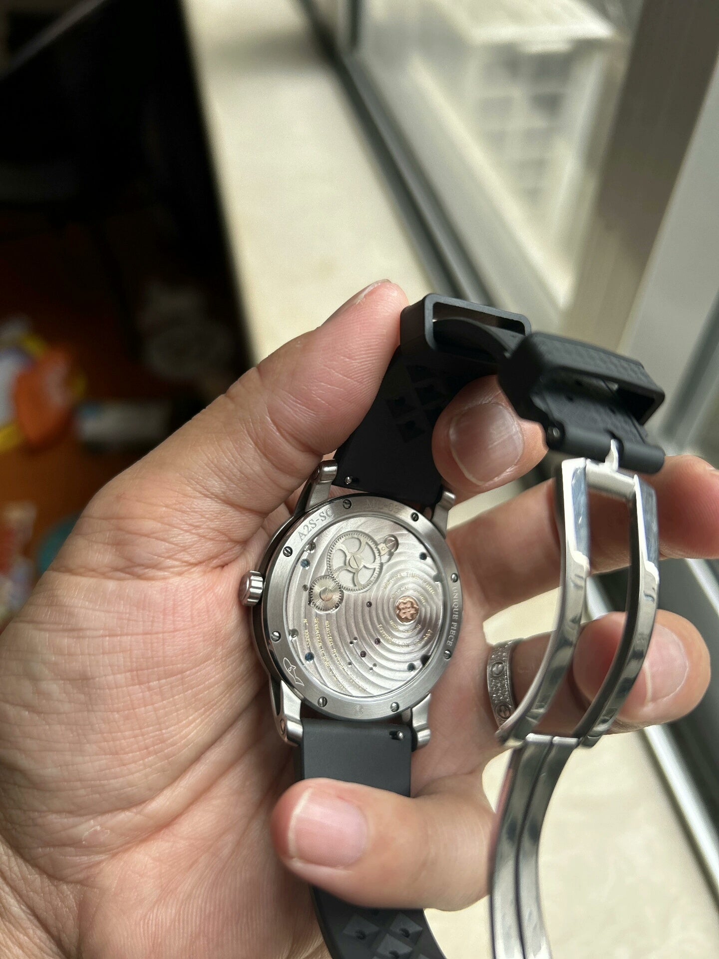 MC-03 · obsidian dial