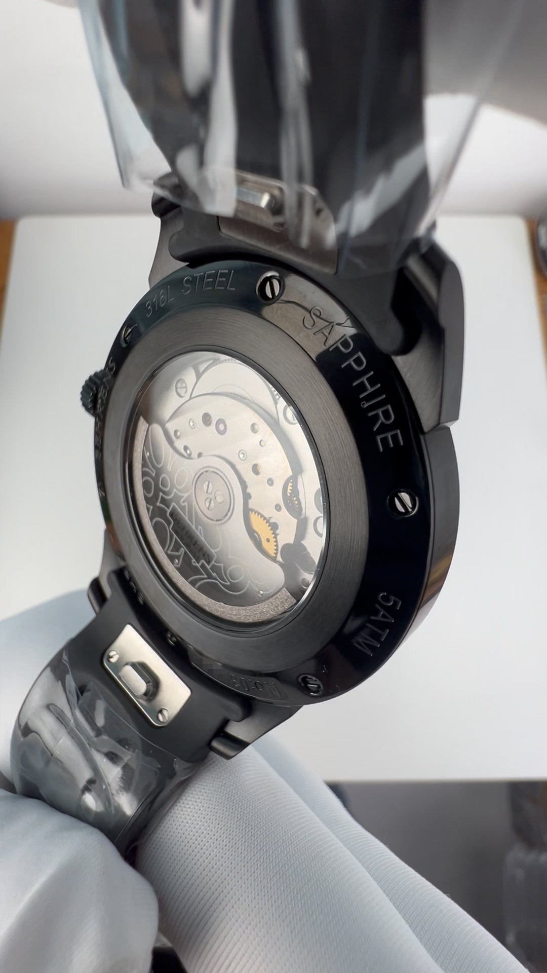 Consteller · Blue goldstone dial; Rubber strap