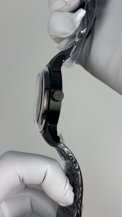 Consteller · Blue goldstone dial; Rubber strap