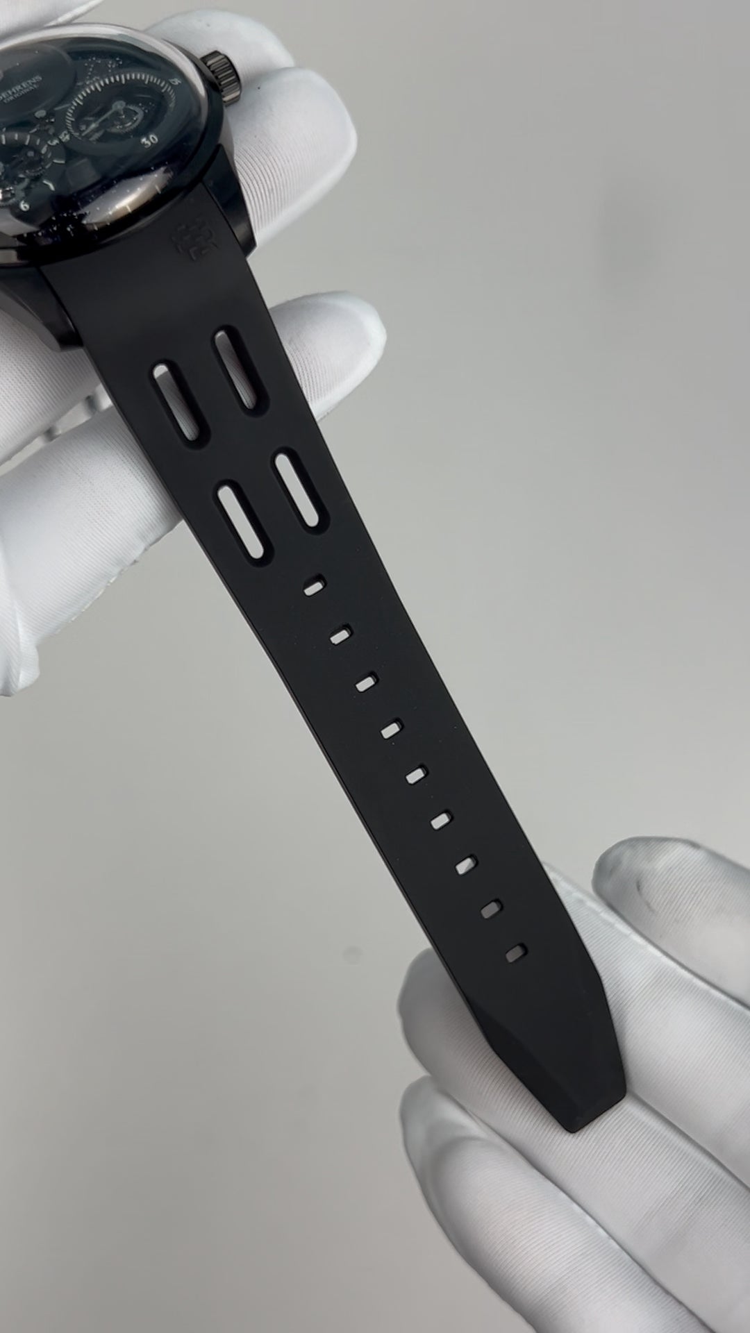 Consteller · Blue goldstone dial; Rubber strap