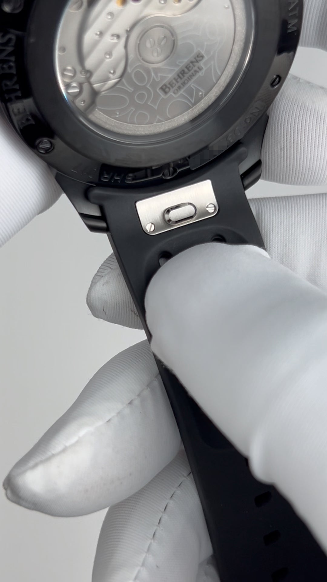 Consteller · Blue goldstone dial; Rubber strap