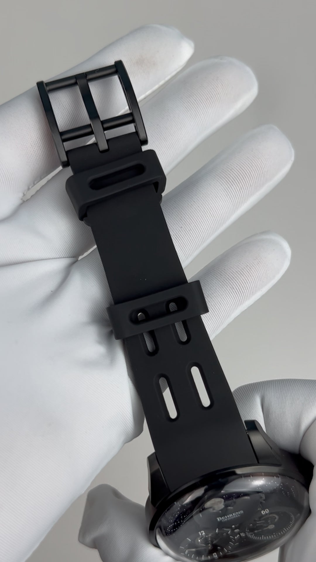 Consteller · Blue goldstone dial; Rubber strap