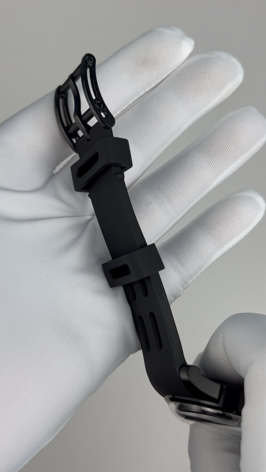 Consteller · Blue goldstone dial; Rubber strap