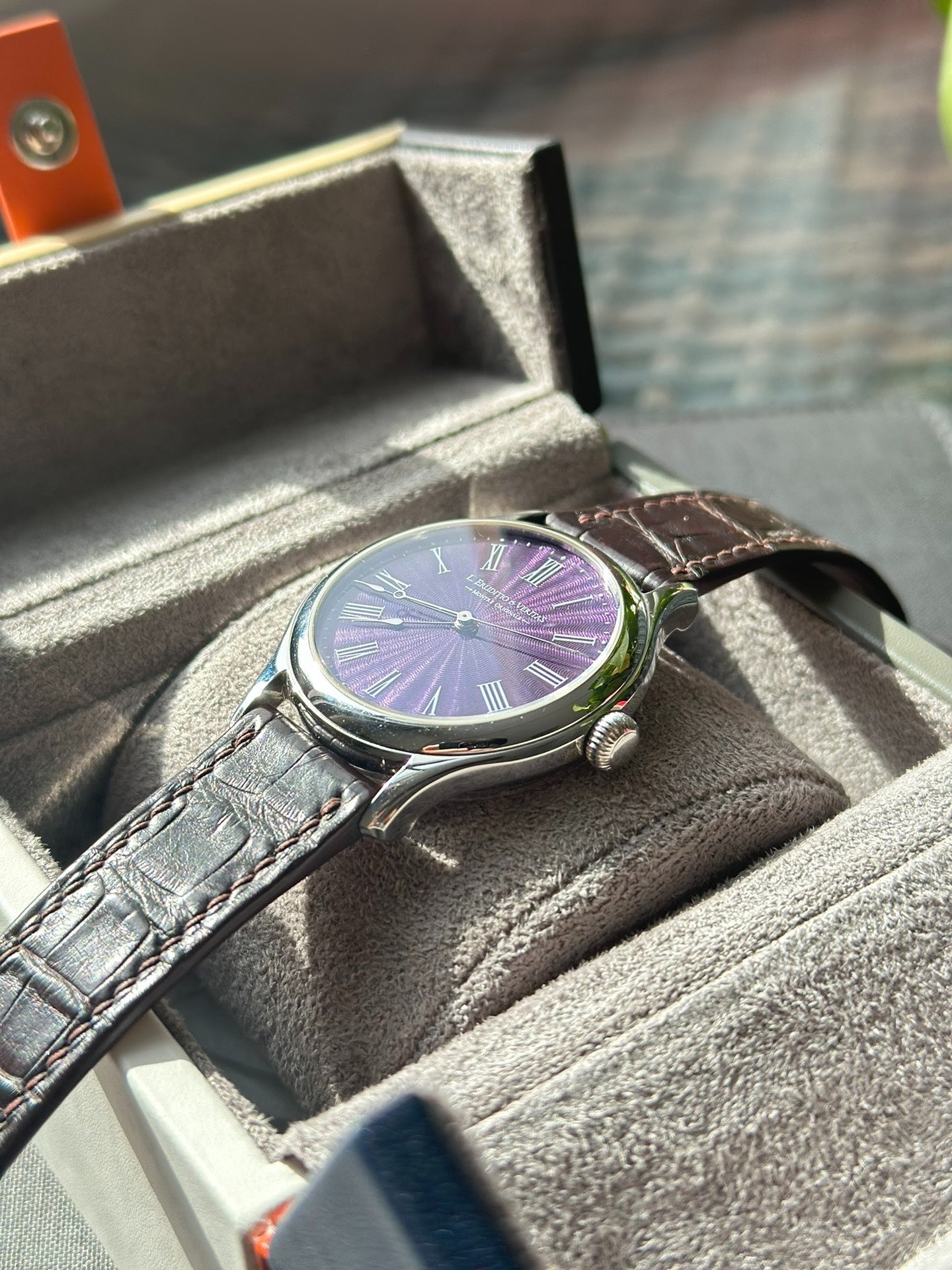 [Pre-owned] 2124/11A · Grand Feu Enamel